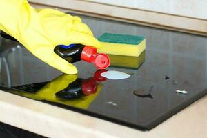 Ceramic cooktop cleaning tips photo