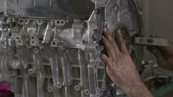 Auto Motor Block Reparatur beim Werkstatt video