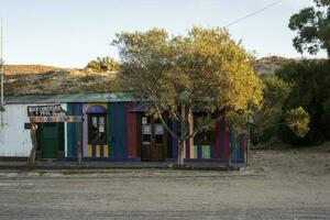 pintoresco típico construcción en el pueblo de puerto pirámides, península Valdés, chubut provincia, Patagonia, argentina. foto