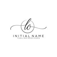 Initial LO feminine logo collections template. handwriting logo of initial signature, wedding, fashion, jewerly, boutique, floral and botanical with creative template for any company or business. vector