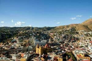 experiencia el encanto de guanajuato, un vistoso colonial ciudad con maravilloso arquitectura y Rico patrimonio foto