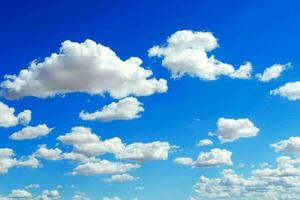 hermosa ver de un tierra y cielo - increíble cielo con nubes foto