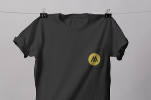 Taschen-T-Shirt-Modell psd