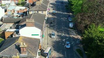 aereo Visualizza di Dunstabile cittadina di Inghilterra UK. Immagine era catturato con di droni telecamera su Maggio 22, 2023 video