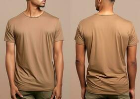 foto realista masculino beige camisetas con Copiar espacio, frente, y espalda vista. ai generado