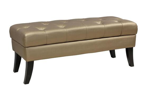 lado de cómodo tela silla aislado en blanco antecedentes foto