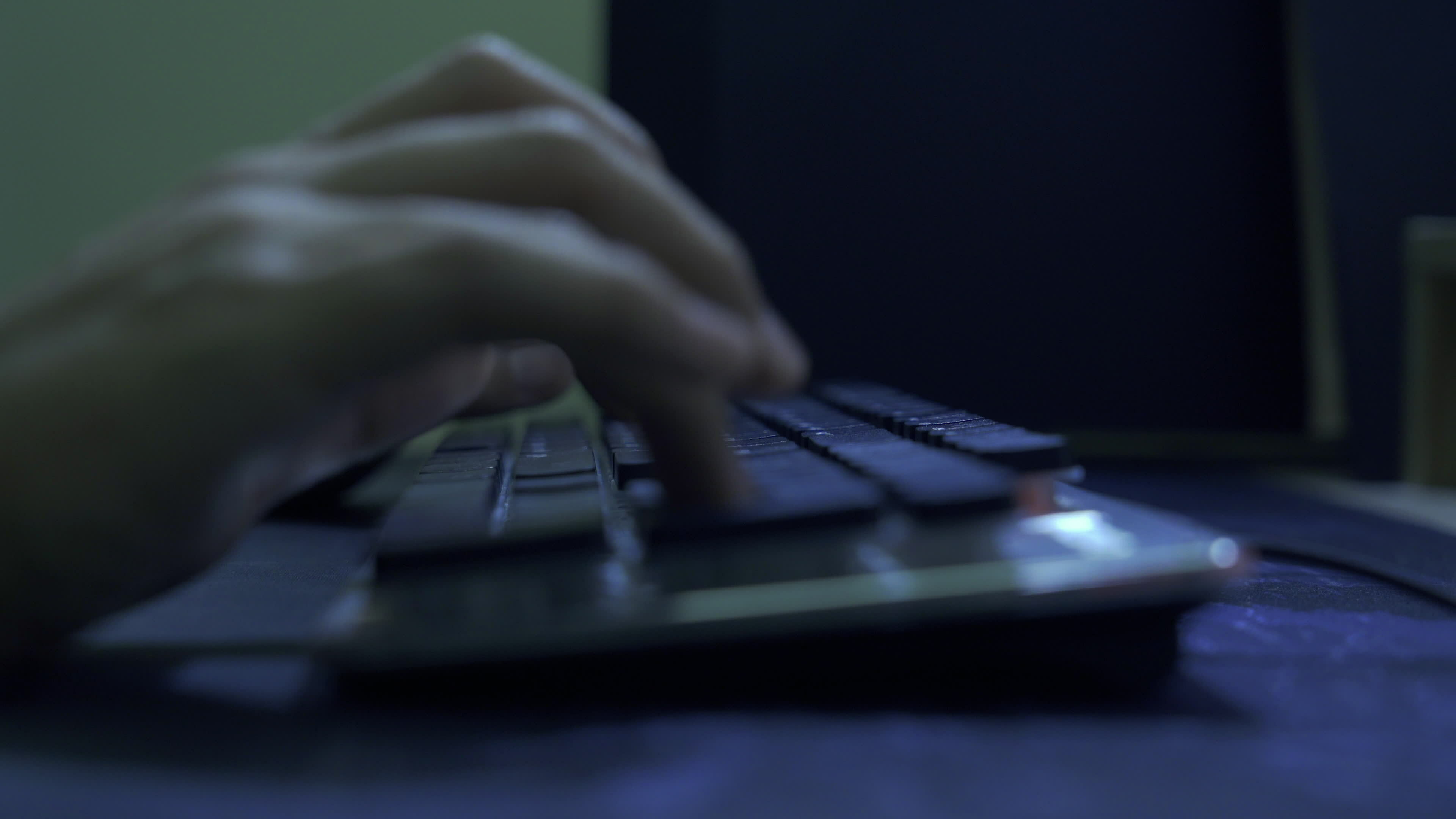 Hand typing keyboard, 4k footage 26308679 Stock Video at Vecteezy