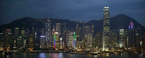 hong kong isla por noche foto