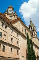 edificio de el real Universidad de el santo espíritu de el sociedad de Jesús, la clerecia, construido en salamanca Entre el 17 y 18 siglos y actualmente el Universidad de salamanca foto