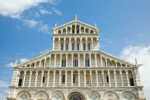 detalle de el primacial metropolitano catedral de el suposición de María en Pisa foto