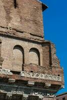 detalle de un medieval casa llamado el casa dei Crescenzi construido en 1065 en Roma foto