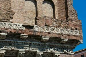 detalle de un medieval casa llamado el casa dei Crescenzi construido en 1065 en Roma foto