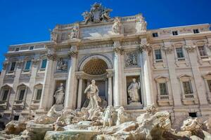 trevi fuente diseñado por italiano arquitecto nicola salva y terminado por Giuseppe panini en 1762 foto