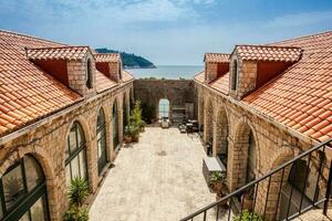 el histórico lazaretos de Dubrovnik construido en 1642 foto