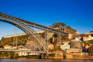 dom Luis yo puente un metal arco puente terminado el douro río Entre el ciudades de porto y vila estrella nueva Delaware gaia en Portugal inaugurado en 1886 foto
