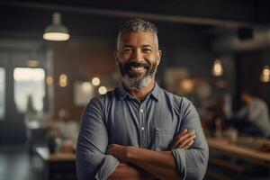 ai generativo retrato de hermoso barbado hombre con cruzado brazos en pie en cafetería. foto