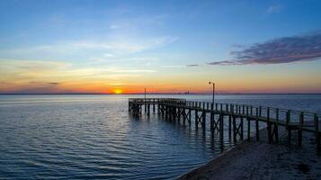 móvil bahía a puesta de sol en Dafne, Alabama foto