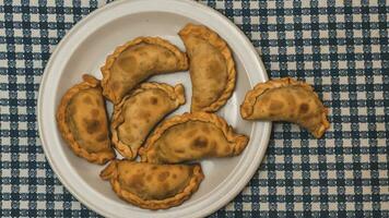 tradicional argentino cocina, empanadas foto