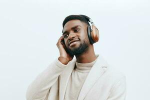 hombre antecedentes negro música africano Moda retrato blanco auriculares DJ americano chico Gafas de sol foto