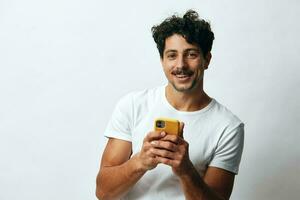 hombre mensaje blanco hipster teléfono en línea tecnología foto