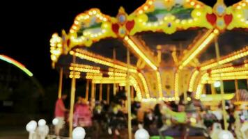 embaçado diversão parque feliz vezes Lugar, colocar às noite video