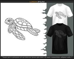 mar Tortuga mandala letras aislado en negro y blanco t camisa. vector