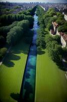 un río corriendo mediante un lozano verde parque. ai generado foto