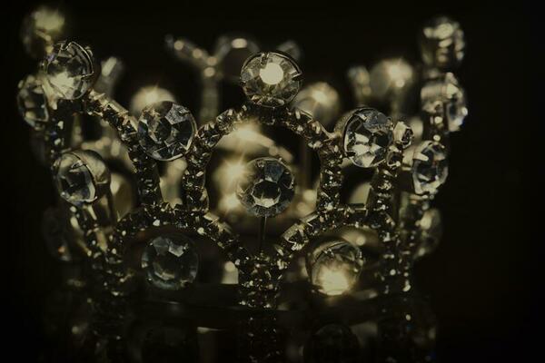 Black Crown Stock Photos, Images and Backgrounds for Free Download