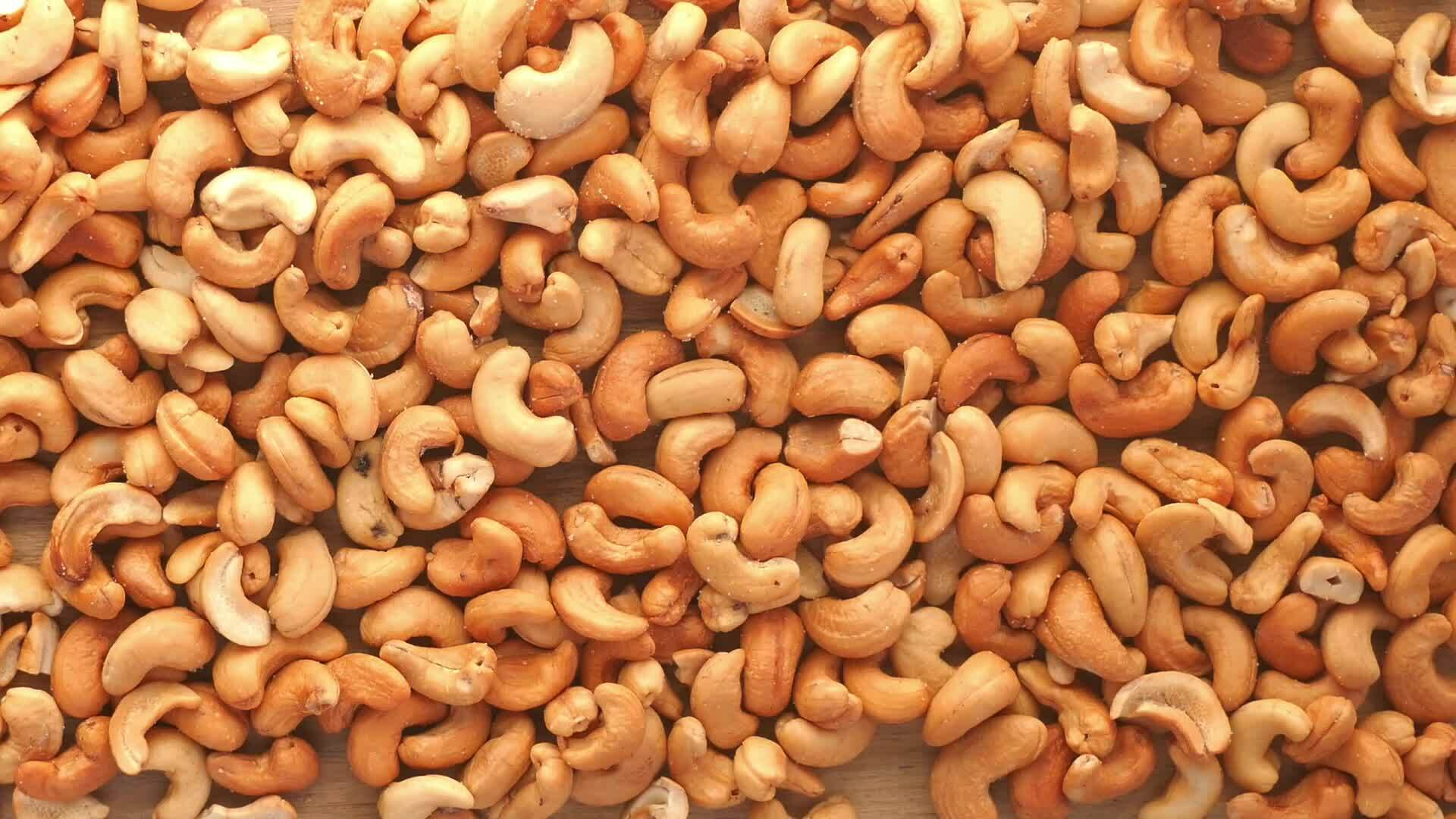 cashews are a great source of protein 26456832 Stock Video at Vecteezy