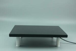 Hotplates for acid treatment photo