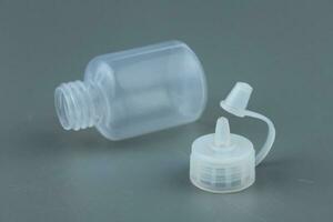 Drop bottle, also known as drop bottle and drop dispensing bottle photo