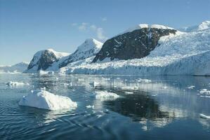 Antartic mountains landscape, south pole, Antartic Peninsula photo