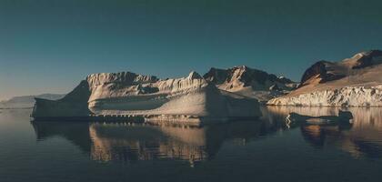 flotante icebergs en paraíso bahía, Antártida. foto