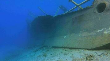 echt oud gezonken schip wrak onderwater- Bij zee video