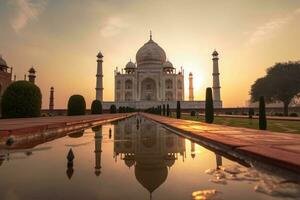 esta valores foto capturas el asombroso momento de un puesta de sol terminado el famoso taj mahal, un maravilloso blanco palacio en India. el del sol calentar resplandor yesos un encantador ligero en el Monumento, creando