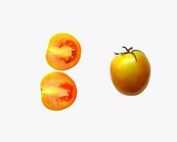 This is a tomato, a fruit that has many benefits and contains vitamins. photo