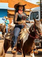 aporo, goiás, Brasil - 05 07 2023 lado de caballo montando evento abierto a el público foto