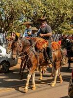 aporo, goiás, Brasil - 05 07 2023 lado de caballo montando evento abierto a el público foto