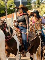 aporo, goiás, Brasil - 05 07 2023 lado de caballo montando evento abierto a el público foto