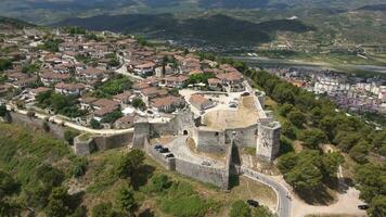 berat castelo dentro Albânia de zangão 4 video