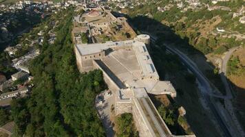 gjirokastra Château dans Albanie par drone 6 video