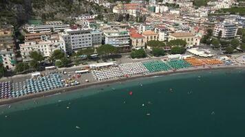 Minori, Amalfi Küste, Italien durch Drohne 9 video