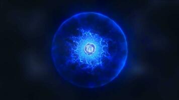 abstrakt Energie Blau Kugel Atom mit Elektronen fliegend glühend Partikel und Magie Feld, Wissenschaft futuristisch Hi-Tech Hintergrund video