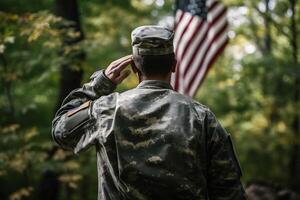 el respeto y honor un cautivador espalda ver fotografía de militar saludando el Estados Unidos bandera, un tributo a patriotismo y sacrificio generativo ai foto