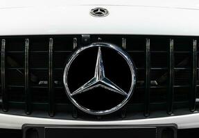 Mercedes logo Stock Photos, Royalty Free Mercedes logo Images