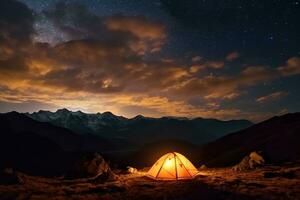 iluminado acampar tienda debajo un ver de el montañas y un estrellado cielo. generativo ai foto