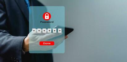 hombre participación célula teléfono cifrado seguridad. Internet tecnología en línea acceso contraseña transacción en virtual pantalla. foto