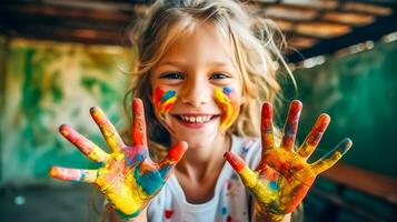 pequeño contento niña muestra su manos dibujado con diferente de colores pintar, hecho con generativo ai foto