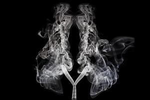Lungs made of smoke, created with photo