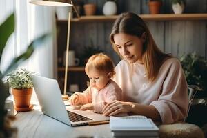 ai generativo joven hembra pediatra dando consulta a nuevo mamá desde ordenador portátil pantalla joven madre participación niñito bebé en brazos haciendo vídeo llamada consultante médico infantil cuidado de la salud cuidado de niños concentrado foto